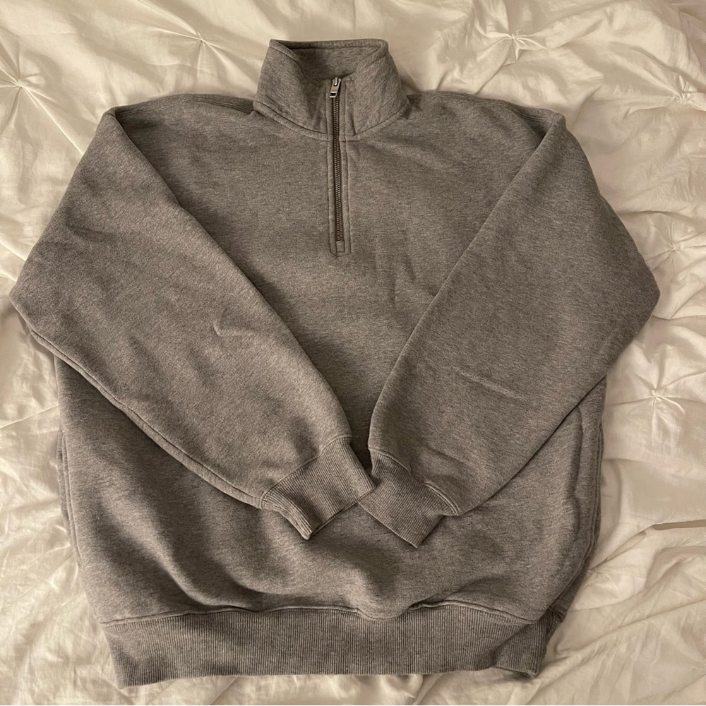 Aritzia Tna Cozy Fleece Mega 1/4 Zip Sweatshirt